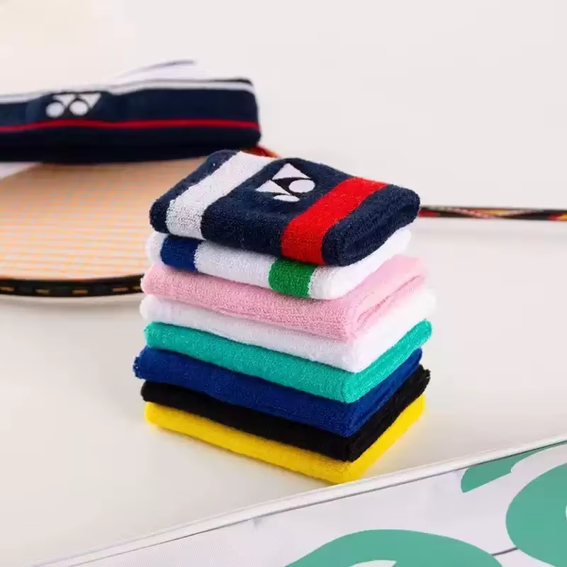ヨネックス バドミントン テニス リストバンド クラシック  - Table Tennis Yonex のレビューと価格